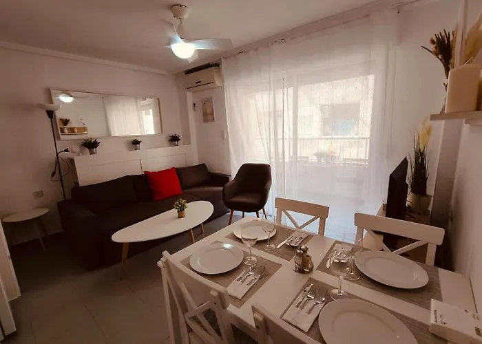 Locos 1, 200m شقة تورّيفيِخا